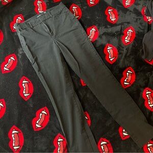 Old Navy High-Rise Pixie Pants - Black - Size 8 Tall (Never-Fade)